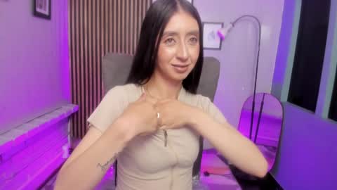 miilu  online show from May 2026 04:19:01 AM