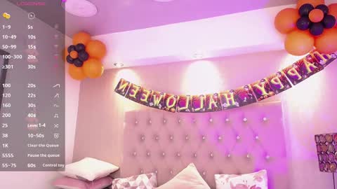 Snapshot of miilu_dancer_ chatting on October 2025 10:07:01 AM Lucii online show from October 2025 10:07:01 AM