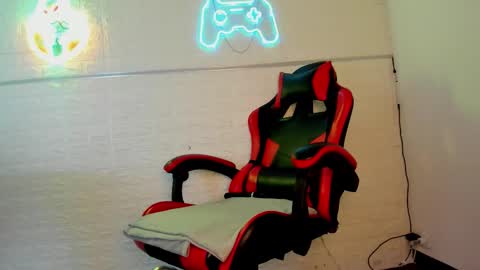 miiss_evaa online show from January 2026 11:12:01 AM