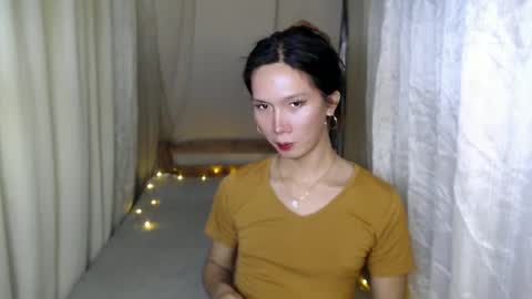 ELLA online show from January 2025 12:29:01 PM