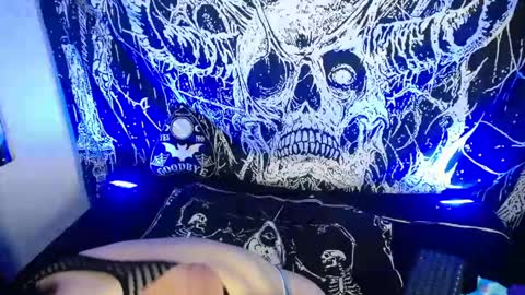 Mika online show from April 2026 10:33:02 PM