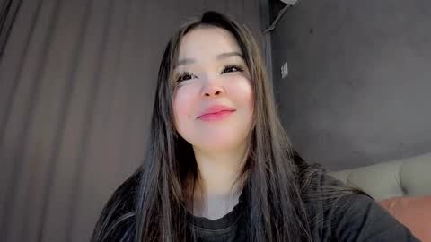 mikasssu online show from December 2024 12:38:01 PM