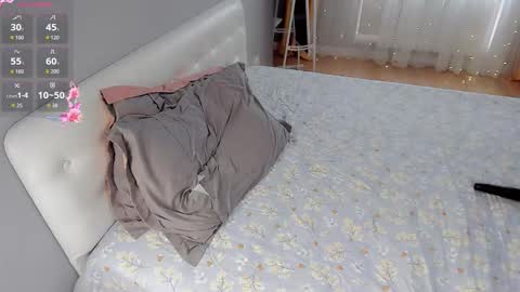 mikasssu online show from February 2026 06:19:02 AM