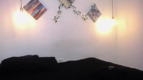 mikaza online show from May 2026 12:56:02 PM