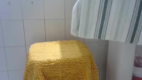 Snapshot of mike26051 chatting on January 2025 08:56:01 PM mike26051 online show from January 2025 08:56:01 PM