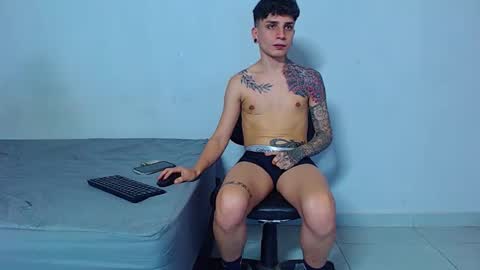 Mike IMDEPENDIENT MODEL online show from February 2026 02:26:01 AM