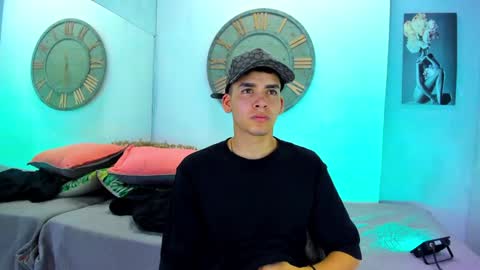 Mike 0233 online show from January 2025 04:39:02 AM