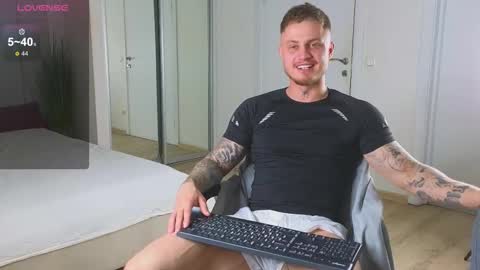 Mike Magic online show from October 2025 05:50:02 AM