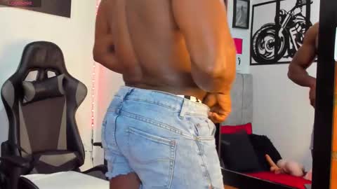 mike kilian1 online show from November 2025 06:08:01 PM