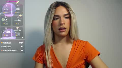 Snapshot of mike_nour chatting on December 2025 08:43:01 AM IM MIKE online show from December 2025 08:43:01 AM