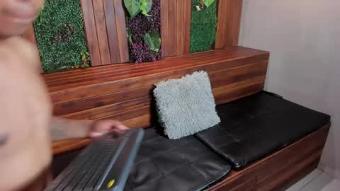 Mike Salaz online show from March 2026 03:18:02 AM