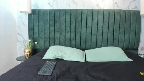 Mike Salaz online show from April 2026 03:26:01 AM