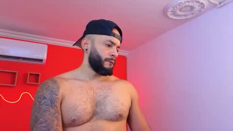Snapshot of mike_savage3 chatting on April 2026 12:29:02 PM Mike online show from April 2026 12:29:02 PM