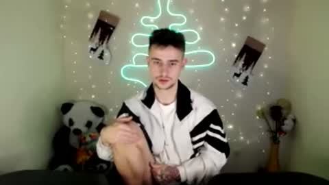 Mike online show from December 2024 05:56:02 AM