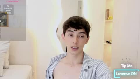 Mikebelf4 online show from April 2026 06:12:01 PM