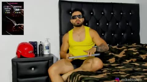 mikeblaree online show from June 2026 11:33:02 PM