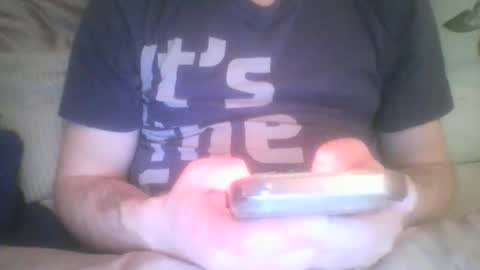 Snapshot of mikehockishuge9 chatting on May 2026 10:26:02 PM mikehockishuge9 online show from May 2026 10:26:02 PM