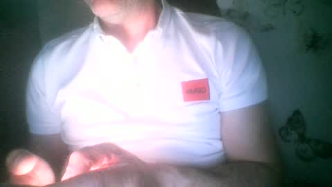 Snapshot of mikehockishuge9 chatting on June 2026 09:15:02 PM mikehockishuge9 online show from June 2026 09:15:02 PM