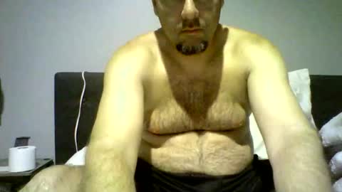 mikevil0269 online show from June 2026 11:32:01 AM