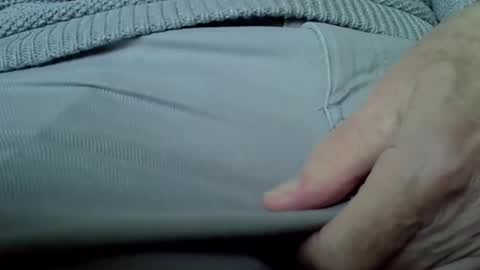 mikeybed online show from November 2025 01:11:02 PM