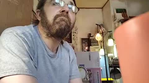 Snapshot of mikeylikesit38 chatting on January 2025 04:06:02 PM Mikey online show from January 2025 04:06:02 PM