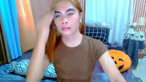 Mikhayla and Zeus online show from October 2025 05:58:02 AM