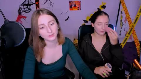 Miki online show from October 2025 06:48:01 AM