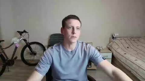 Snapshot of mikimaus0101 chatting on June 2026 01:35:02 PM Michael online show from June 2026 01:35:02 PM