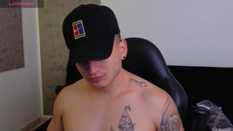 MIKKE online show from March 2026 02:32:02 PM