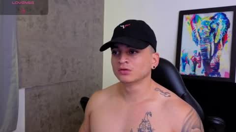 Snapshot of mikke_love chatting on July 2026 02:22:02 PM MIKKE online show from July 2026 02:22:02 PM