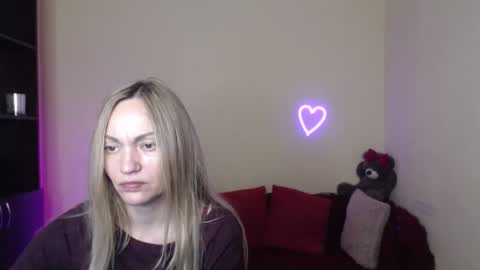 Adalina online show from April 2026 05:21:01 PM