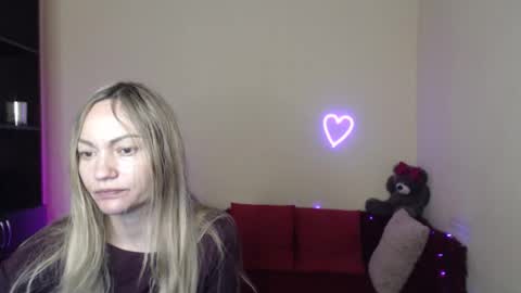 Adalina online show from April 2026 05:21:01 PM