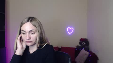 Adalina online show from April 2026 06:12:01 PM