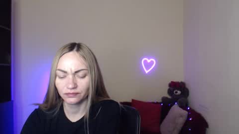 Adalina online show from April 2026 05:23:01 PM