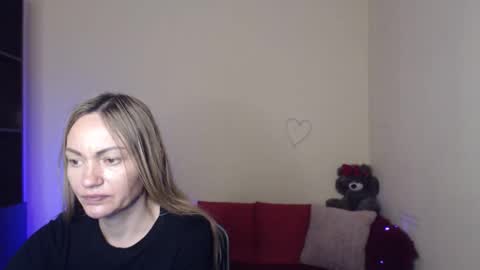 Adalina online show from April 2026 06:12:01 PM