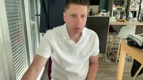 miklp8463 online show from May 2026 08:31:01 AM