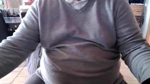 Snapshot of mikou58 chatting on February 2025 12:28:01 PM mikou58 online show from February 2025 12:28:01 PM