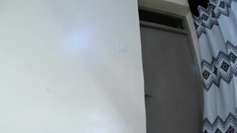 Milo online show from July 2026 03:34:01 AM