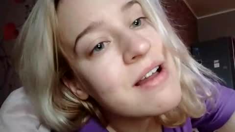 Mila 420 online show from November 2025 09:01:01 AM