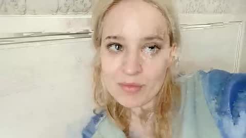 Snapshot of mila_420 chatting on April 2026 01:52:02 AM Mila 420 online show from April 2026 01:52:02 AM