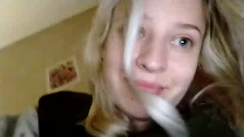 Snapshot of mila_420 chatting on May 2026 06:46:01 PM Mila 420 online show from May 2026 06:46:01 PM