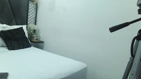 mila_adamss online show from December 2024 11:11:02 AM