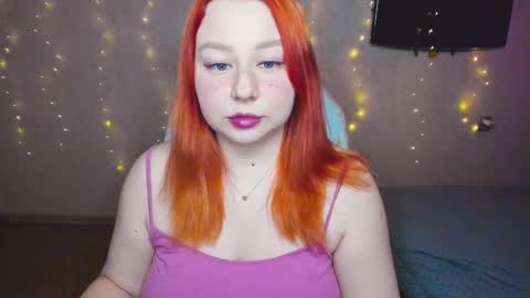 Snapshot of mila_foxxxy chatting on February 2026 08:01:02 AM Mila shy sensual person online show from February 2026 08:01:02 AM
