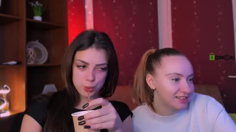 mila_glow online show from November 2025 05:51:02 AM