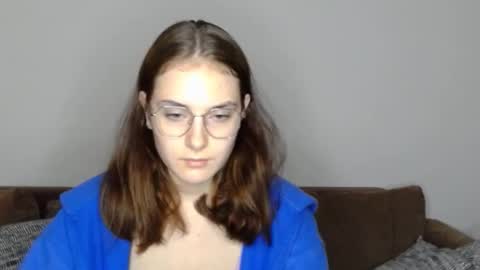 mila_keyy online show from September 2025 09:31:01 PM