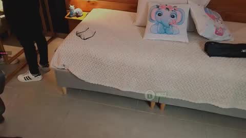 Milena  online show from February 2026 11:26:02 AM