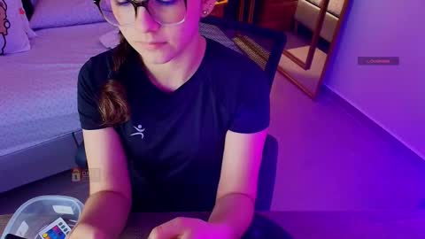 Milena  online show from March 2026 11:24:01 AM