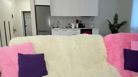 Lilli online show from February 2026 01:39:02 AM