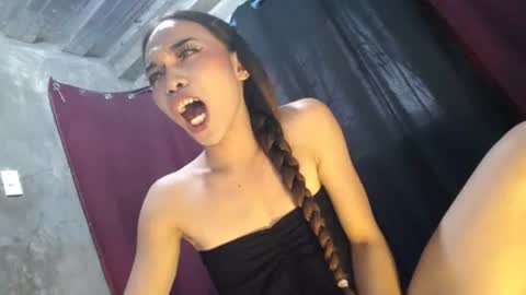 mila_seductressxx online show from June 2026 01:21:01 AM