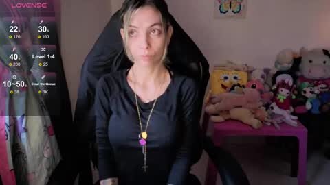 Snapshot of milacoxx8819 chatting on September 2025 03:34:01 PM milacoxx8819 online show from September 2025 03:34:01 PM